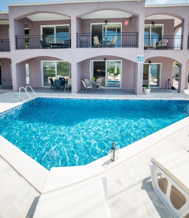 Apartament Boka Bay Kotor Zewnętrze zdjęcie